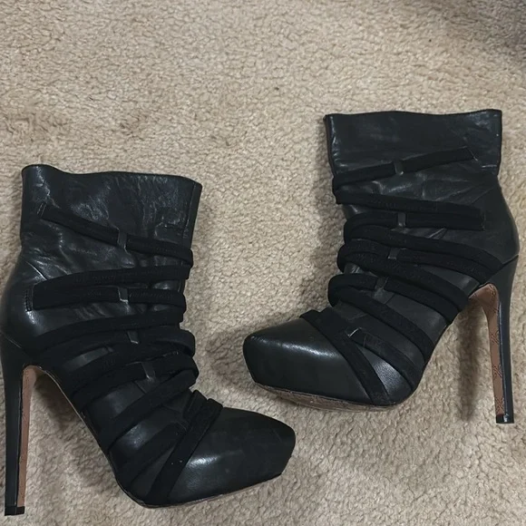 L.A.M.B. Heels - Picture 9 of 14